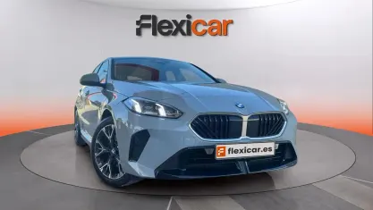 Begagnad BMW 120 170 HK (125 kW) 2025 Grå Halvkombi