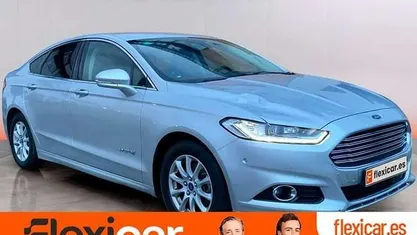 Usado Ford Mondeo Titanium 188 CV (138 kW) 2017 Berlina