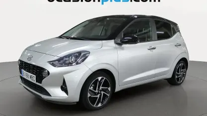 Usado Hyundai i10 84 CV (61 kW) 2022 Gris plata Utilitario