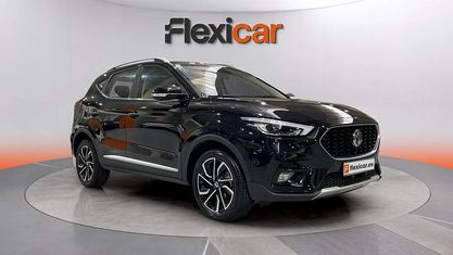 Usado MG ZS Luxury 106 HP (77 kW) 2024 Preto Sedan