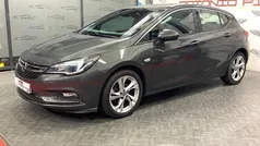 Gris / plata Usado 2017 Opel Astra Dynamic Berlina | 11.900 € (Precio justo)