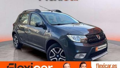 Käytetty Dacia Sandero Essentiel 101 HP (74 kW) 2020 Harmaa Viistoperä