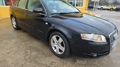 Begagnad Audi A4 S-Line 200 HK (147 kW) 2005 Svart Sedan