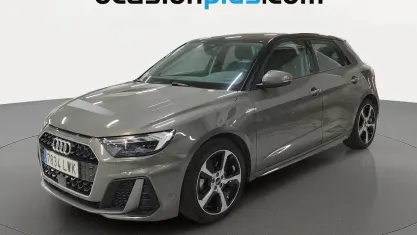 Usado Audi A1 Sportback S-Line 150 CV (110 kW) 2022 Gris Utilitario