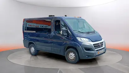 Usado Fiat Ducato 150 HP (110 kW) 2018 Azul Van