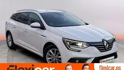 Usado Renault Mégane IV Bose Edition 132 CV (97 kW) 2017 Blanco Utilitario