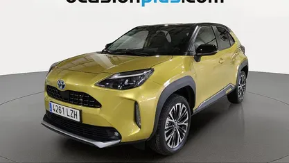 Usado Toyota Yaris Cross Style 116 CV (85 kW) 2022 Oro SUV