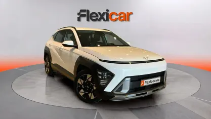 Usado Hyundai Kona 141 CV (103 kW) 2023 Beige SUV