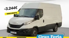Usado 2023 Iveco Daily Berlina | 30.190 € (Precio justo)