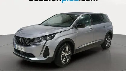 Gris Usado 2022 Peugeot 5008 Allure SUV | 17.500 € (Precio justo)