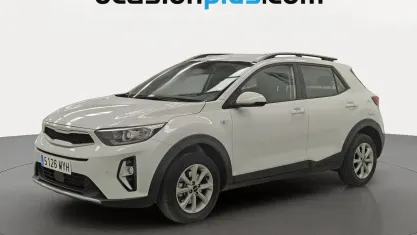 Usado Kia Stonic 79 CV (58 kW) 2025 Blanco SUV