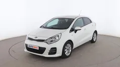 Blanco Usado 2015 Kia Rio Utilitario | 9099 € (Precio justo)