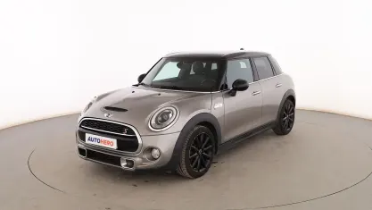 Usado Mini Cooper S 192 CV (141 kW) 2017 Gris Utilitario