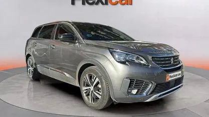 Usado Peugeot 5008 Allure 150 CV (110 kW) 2018 Monovolumen