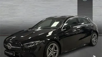 Usado Mercedes A180 136 CV (100 kW) 2025 Negro Berlina