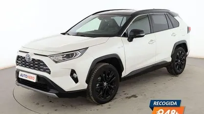Usado Toyota RAV4 Hybrid Style 220 CV (161 kW) 2020 Blanco SUV