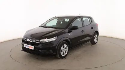 Usado Dacia Sandero Essentiel 91 CV (66 kW) 2024 Negro Berlina