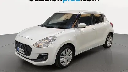 Usado Suzuki Swift 90 CV (66 kW) 2019 Blanco Utilitario