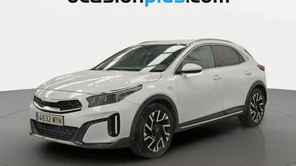 Usado Kia XCeed 101 CV (74 kW) 2025 Blanco SUV