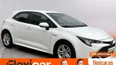Blanco Usado 2020 Toyota Corolla Active Berlina | 16.490 € (Buen precio)