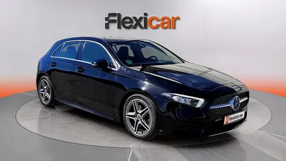 Usado Mercedes A180 116 CV (85 kW) 2019 Negro Berlina
