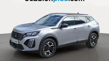 Usado Peugeot 2008 Allure 136 CV (100 kW) 2024 Gris plata SUV