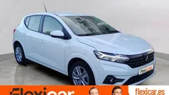 Blanco Usado 2022 Dacia Sandero Comfort Utilitario | 12.990 € (Precio justo)