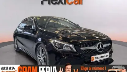 Usado Mercedes CLA200 Shooting Brake 136 CV (100 kW) 2017 Negro Familiar