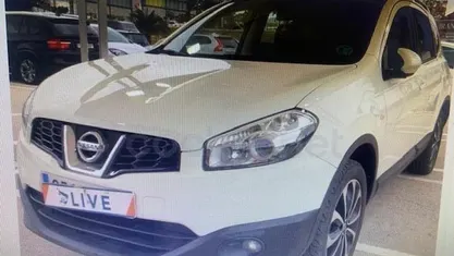 Używany Nissan Qashqai +2 Tekna 140 KM (102 kW) 2010 Biały SUV