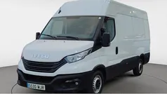 Blanco Usado 2023 Iveco Daily Berlina | 25.000 € (Buen precio)