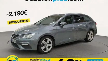 Usado Seat Leon FR 150 CV (110 kW) 2017 Gris Familiar