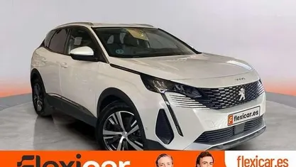 Usado Peugeot 3008 Allure 131 CV (96 kW) 2021 Blanco SUV