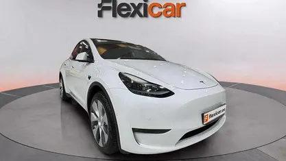Blanco Usado 2022 Tesla Model Y Performance SUV | 28.990 € (Buen precio)
