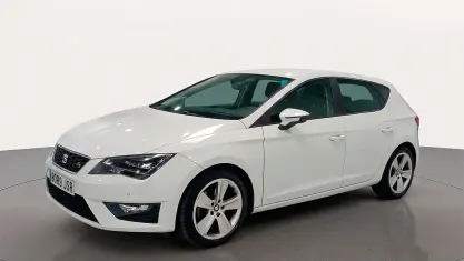 Usado Seat Leon FR 125 CV (91 kW) 2016 Blanco Utilitario