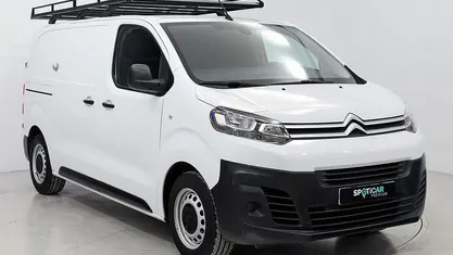 Käytetty Citroën Jumpy 102 HP (75 kW) 2023 Valkoinen Tila-auto