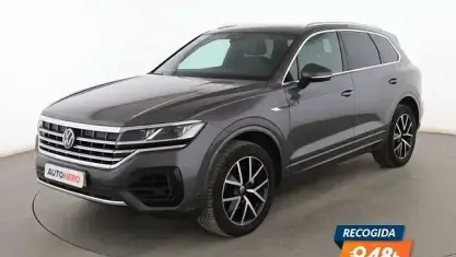 Käytetty VW Touareg Elegance 286 HP (210 kW) 2022 Harmaa Katumaasturi