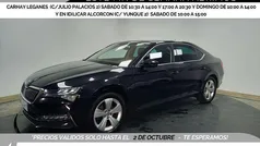 Negro Usado 2021 Skoda Superb Ambition Berlina | 20.490 € (Precio justo)