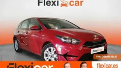 Usado 2023 Kia Ceed Berlina | 17.470 € (Precio justo)