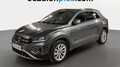 Usado VW T-Roc Life 115 CV (84 kW) 2024 Gris SUV