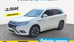 Blanco Usado 2018 Mitsubishi Outlander P-HEV Recogida | 19.300 € (Precio justo)