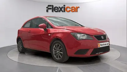 Usado Seat Ibiza SC I-Tech 71 CV (52 kW) 2015 Rojo Utilitario