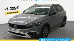 Gris Usado 2022 Fiat Tipo Cross Berlina | 13.300 € (Precio justo)