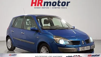 Usado Renault Scénic II Dynamique 132 CV (97 kW) 2007 Bronce Monovolumen