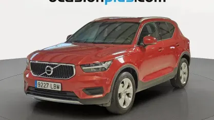 Usado Volvo XC40 Momentum 150 CV (110 kW) 2019 Rojo SUV
