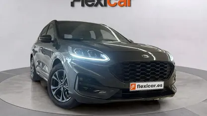 Usado Ford Kuga ST-Line 150 CV (110 kW) 2022 SUV