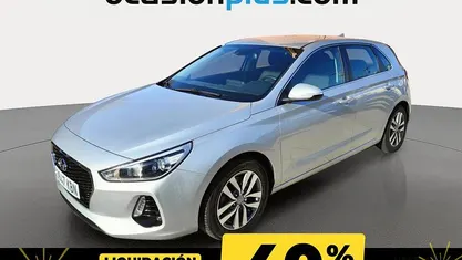 Gris plata Usado 2017 Hyundai i30 Utilitario | 12.482 € (Precio justo)