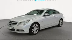 Gris plata Usado 2010 Mercedes E200 Avantgarde Coupe | 13.200 € (Buen precio)