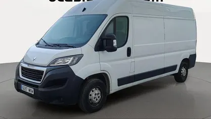 Usado Peugeot Boxer S 140 HP (102 kW) 2023 Branco Van