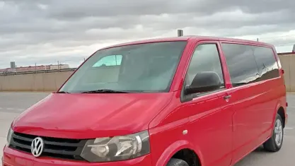 Usado VW Transporter 104 CV (76 kW) 2011 Rojo Van