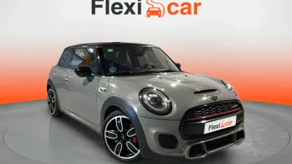 Usado Mini John Cooper Works 231 CV (169 kW) 2019 Gris Utilitario